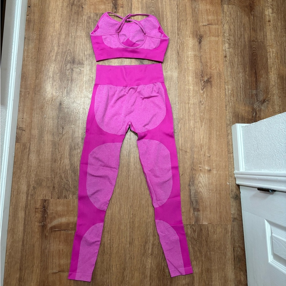 Women’s workout set